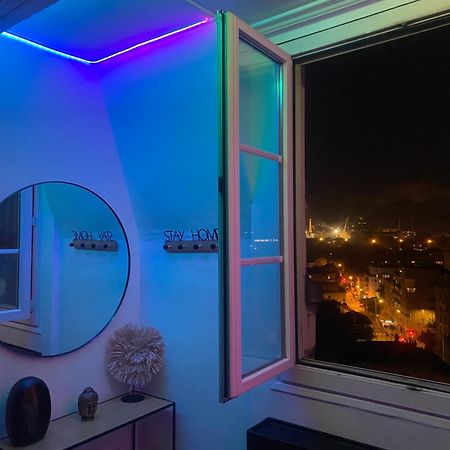 Appartement Vue Tour Eiffel Ligne 14 A Cote De Paris Gentilly Extérieur photo